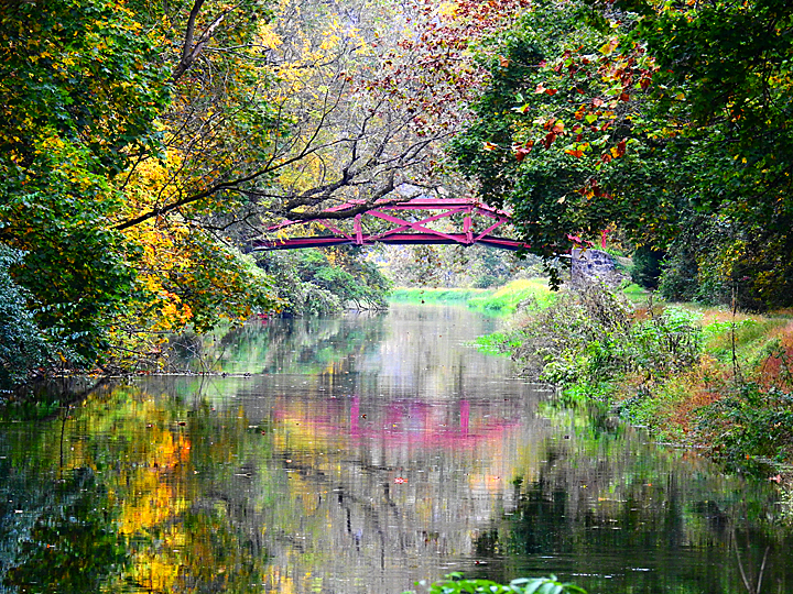 Woody's Bridge in Raubsville